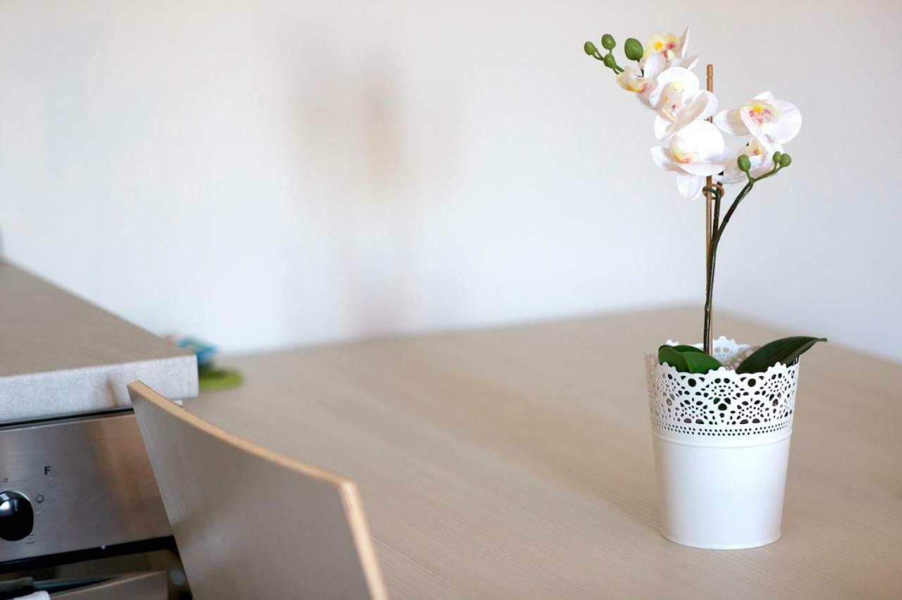 Casa Venus Ieo Apartment Милано Екстериор снимка
